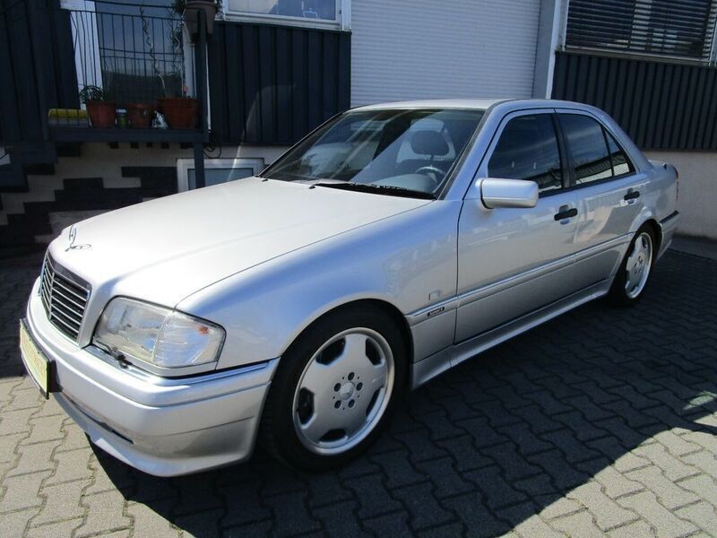 Silber Gebraucht 1994 Mercedes C36 AMG AMG Limousine | 29.985 € - Bild 1/4