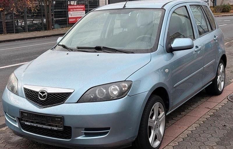 Blau Gebraucht 2007 Mazda 2 Kleinwagen | 1.999 € (Fairer Preis) - Bild 1/4