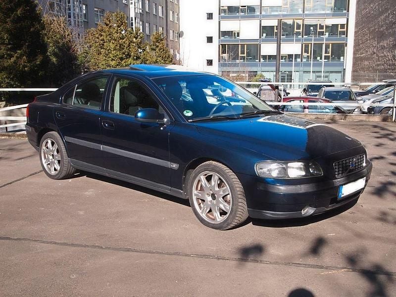 Gebraucht Volvo S60 179 PS (131 kW) 2002 Blau Limousine