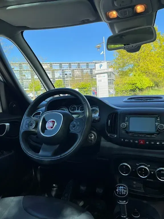 Gebraucht Fiat 500L Lounge 105 PS (77 kW) 2014 Weiß Van / Kleinbus