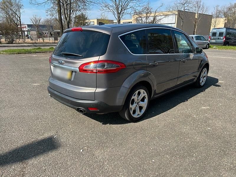 Gebraucht Ford S-MAX S 200 PS (147 kW) 2013 Van / Kleinbus