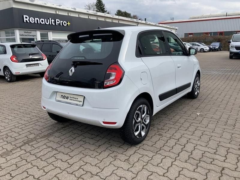 Gebraucht Renault Twingo Equilibre 60 kW (82 PS) 2022 Pyreneesweiß Kleinwagen
