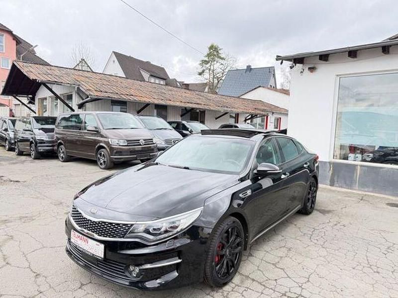 Gebraucht Kia Optima Spirit 141 PS (103 kW) 2017 Aurora black Limousine