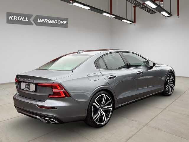 Gebraucht Volvo S60 R-Design 250 PS (183 kW) 2019 Grau Limousine