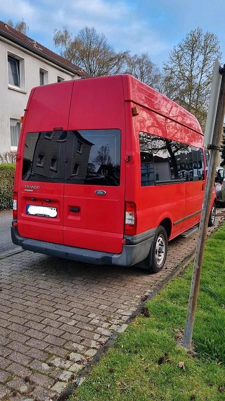 Gebraucht Ford Transit 100 PS (73 kW) 2012 Rot Van / Kleinbus
