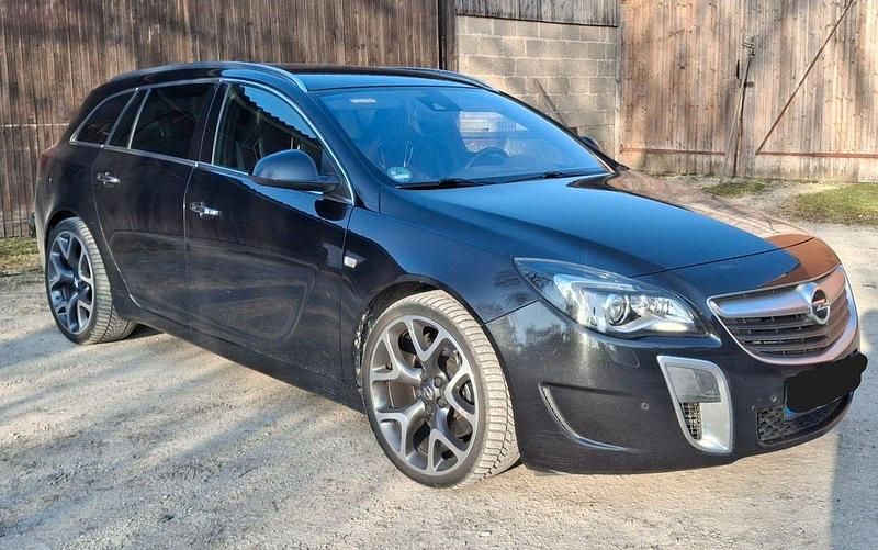 Gebraucht Opel Insignia OPC 325 PS (239 kW) 2015 Schwarz Kombi