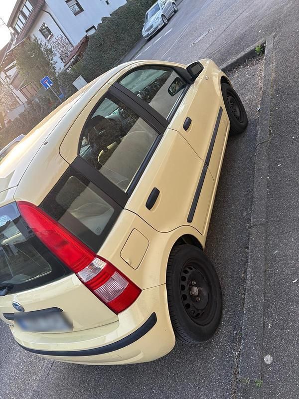 Gebraucht Fiat Panda 69 PS (50 kW) 2003 Gelb Kleinwagen