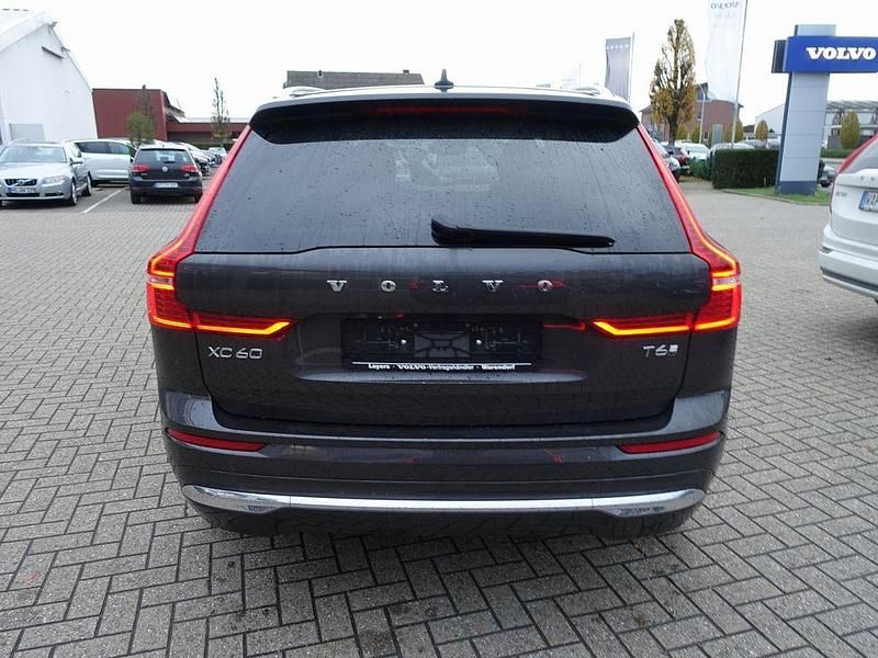 Gebraucht Volvo XC60 Plus 398 PS (292 kW) 2025 Grau SUV