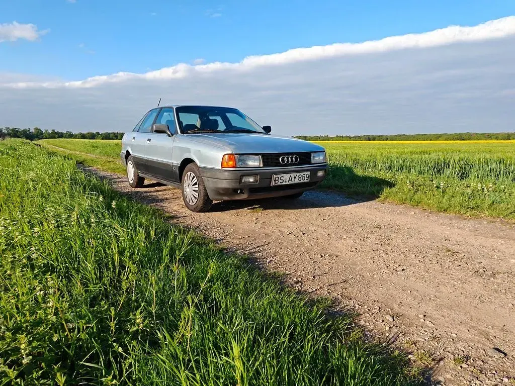 Occasion Audi 80 75 ch (55 kW) 1989 Argent Berline