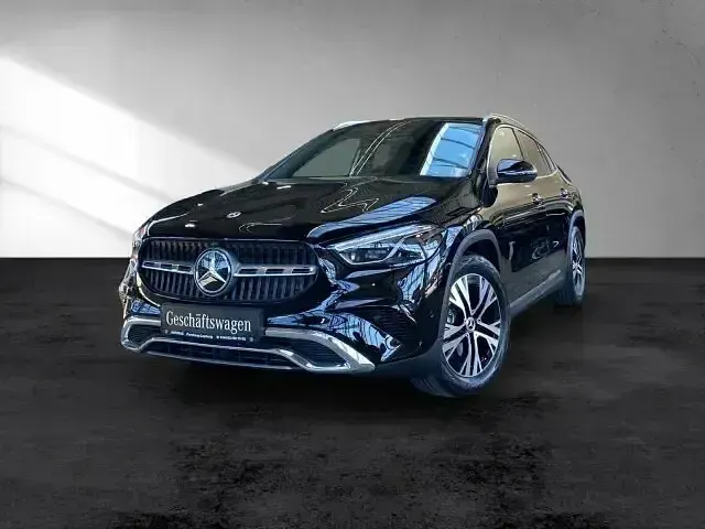 Gebraucht Mercedes GLA200 Progressive 150 PS (110 kW) 2026 Schwarz SUV