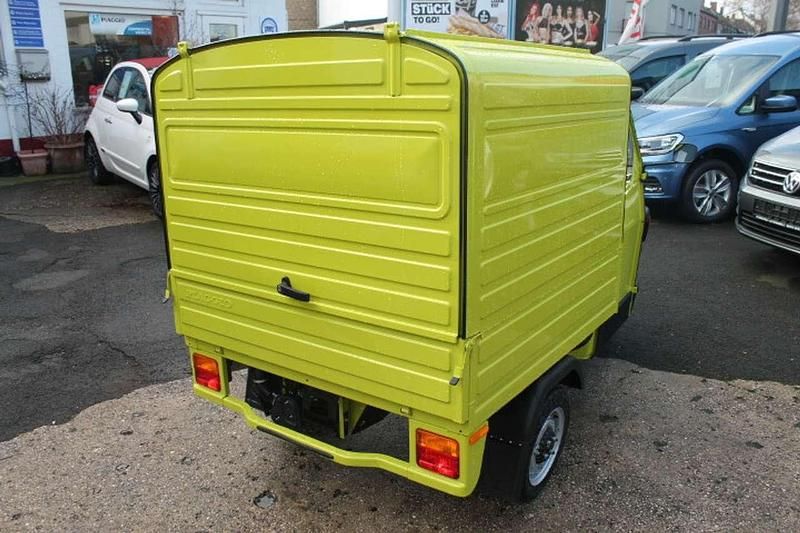 Neu Piaggio APE 2025 Limette Van / Kleinbus