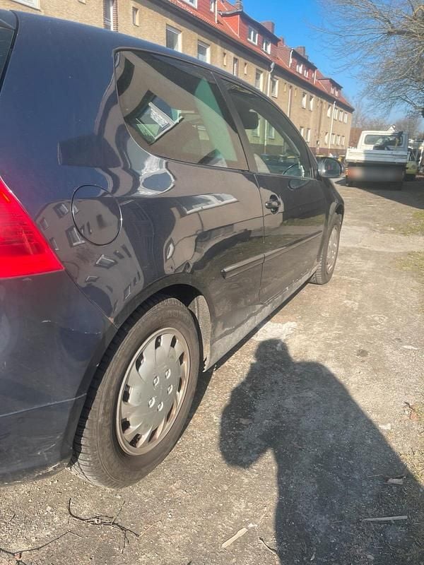 Gebraucht VW Golf 140 PS (102 kW) 2007 Blau Coupé