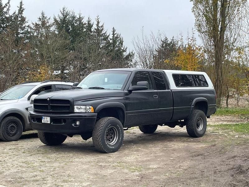 Schwarz Gebraucht 1999 Dodge Ram Abholung | 15.500 € - Bild 1/4