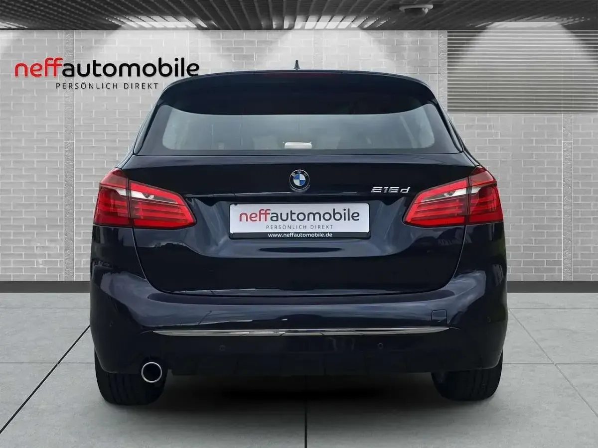 Gebraucht BMW 218 Luxury Line 150 PS (110 kW) 2016 Imperialblau brillant Van / Kleinbus