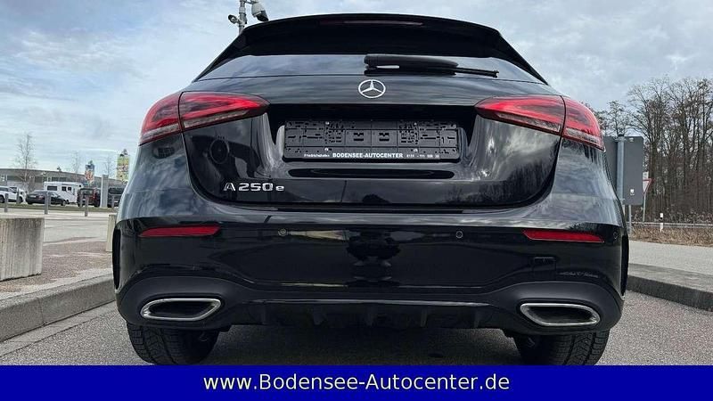 Gebraucht Mercedes A250 AMG line 218 PS (160 kW) 2023 Schwarz Limousine