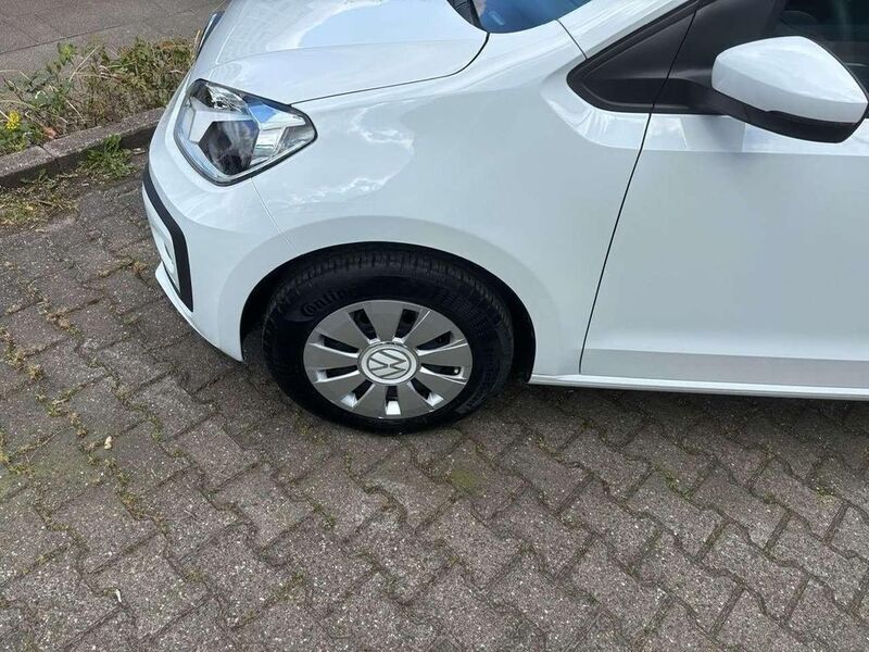 Gebraucht VW up! Move 65 PS (47 kW) 2020 Pure white Kleinwagen
