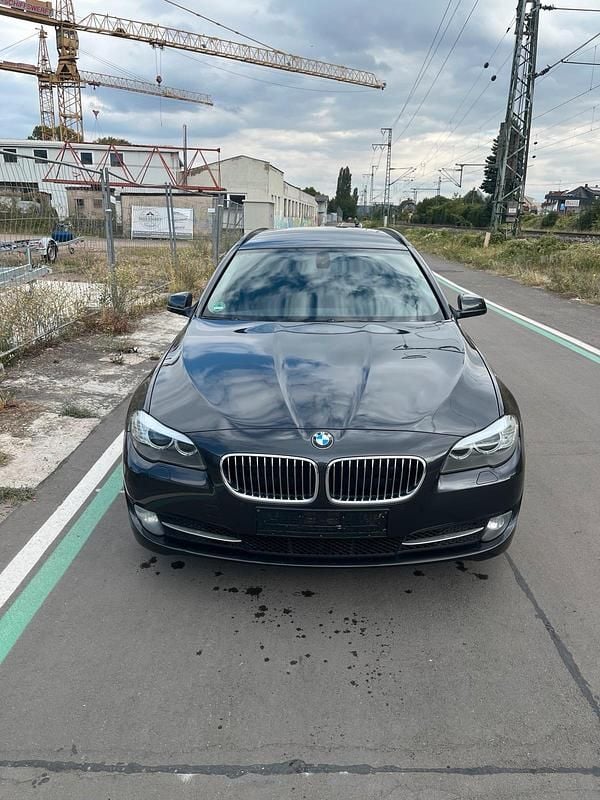 Gebraucht 2011 BMW 520 Kombi | 11.299 € (Fairer Preis) - Bild 1/4
