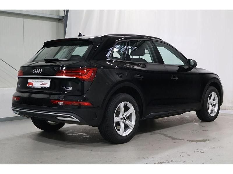 Gebraucht Audi Q5 Basis 204 PS (150 kW) 2025 Brillantschwarz SUV