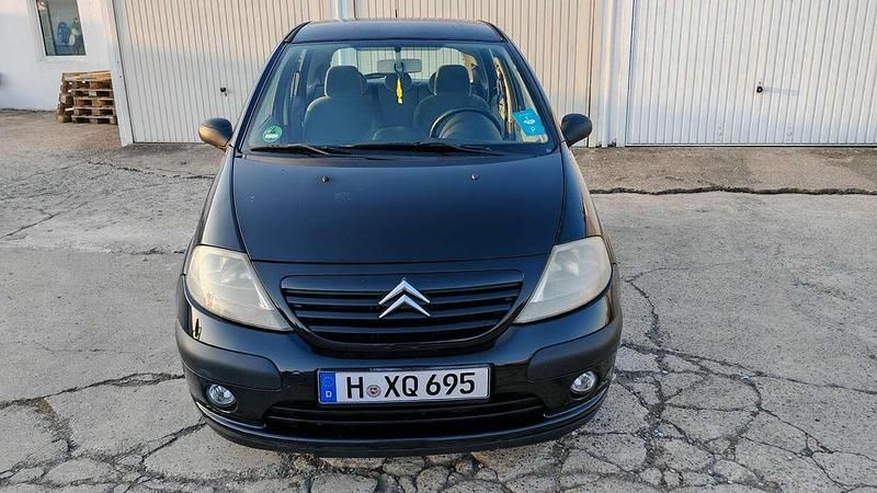 Gebraucht Citroën C3 73 PS (53 kW) 2003 Schwarz Limousine