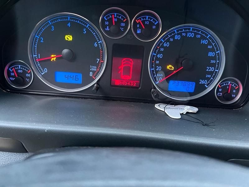 Gebraucht VW Sharan 150 PS (110 kW) 2005 Silber Van / Kleinbus