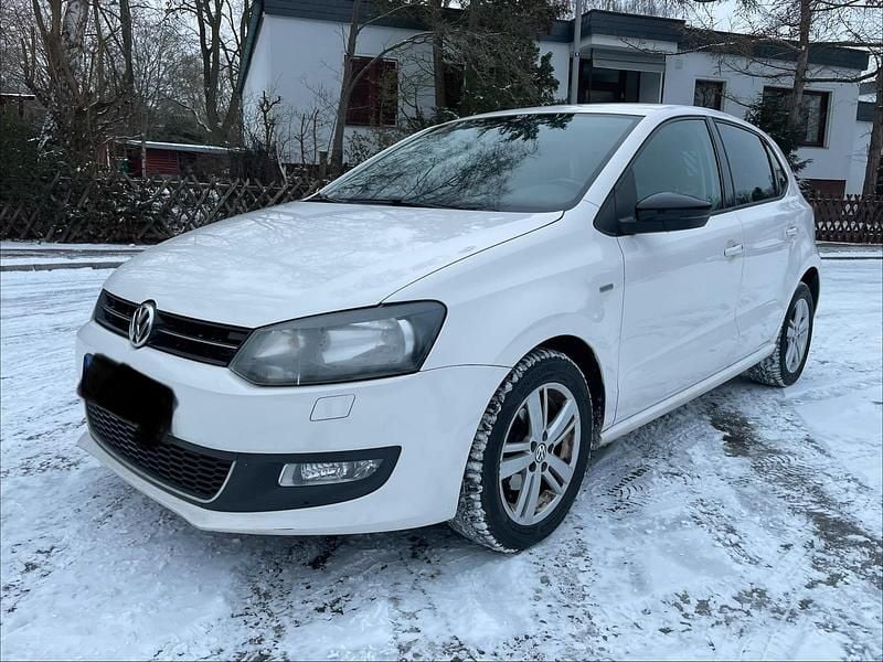 Gebraucht VW Polo Match 75 PS (55 kW) 2012 Weiß Kleinwagen