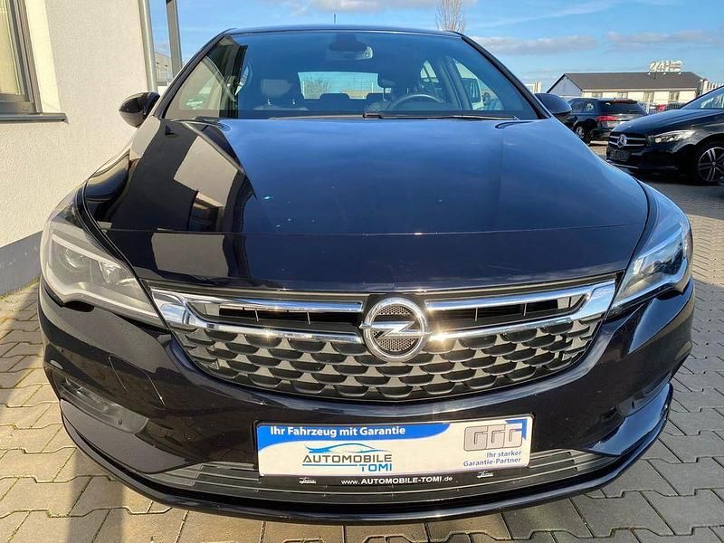 Gebraucht Opel Astra 136 PS (100 kW) 2019 Schwarz Limousine