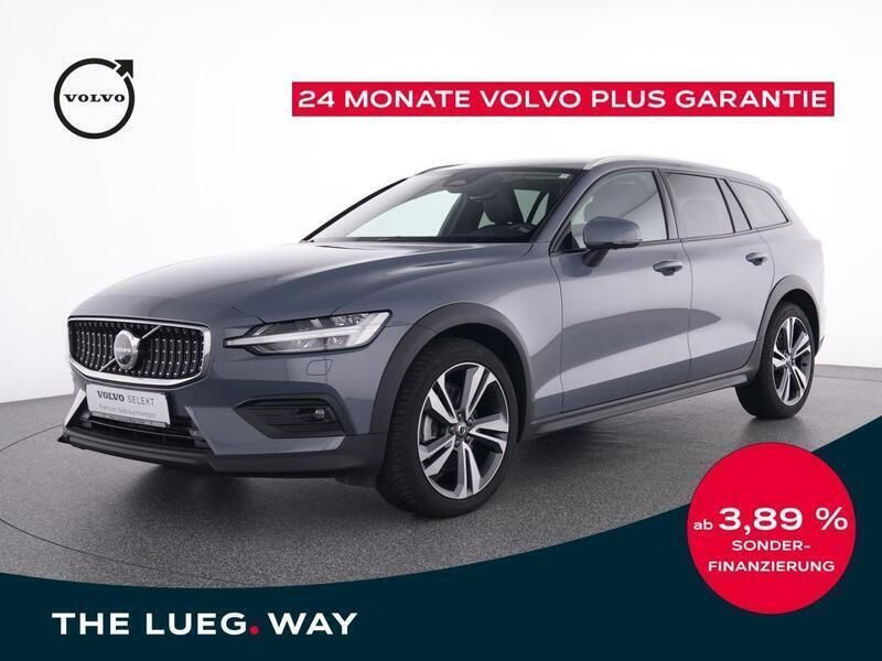 Gebraucht Volvo V60 CC Plus 197 PS (144 kW) 2023 Andere farbe Kombi