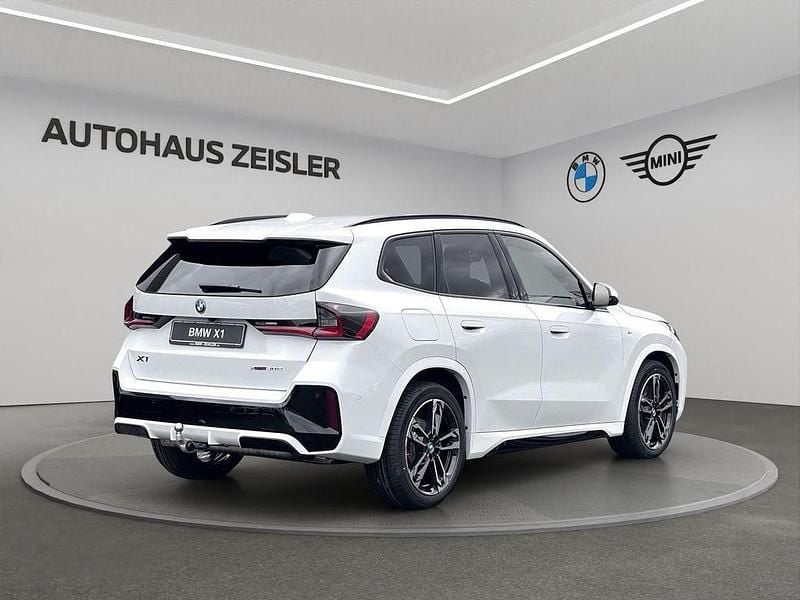 Neu BMW X1 Performance 326 PS (239 kW) 2025 Alpinweiß uni SUV