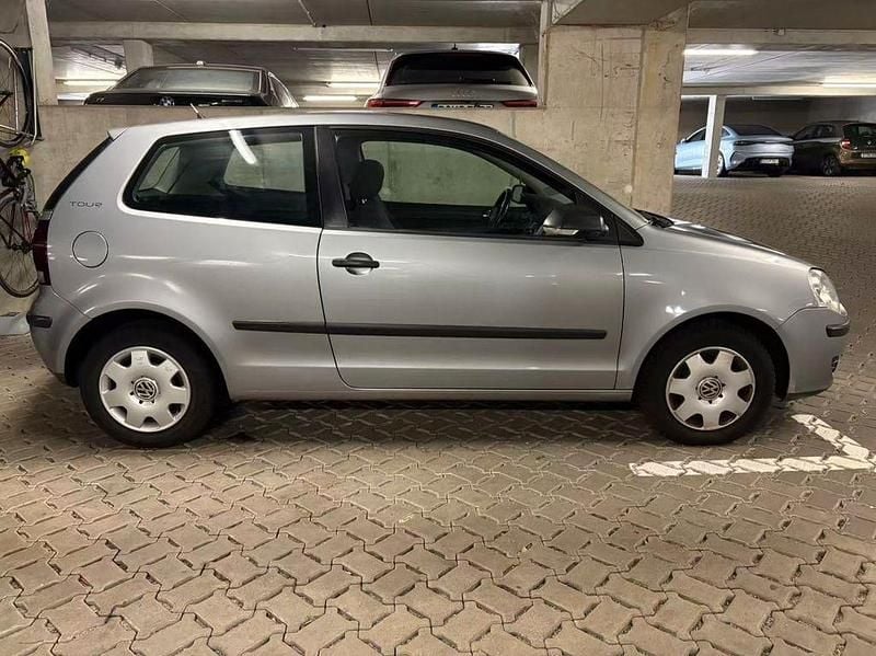 Silber Gebraucht 2007 VW Polo Limousine | 1.600 € (Superpreis) - Bild 1/4