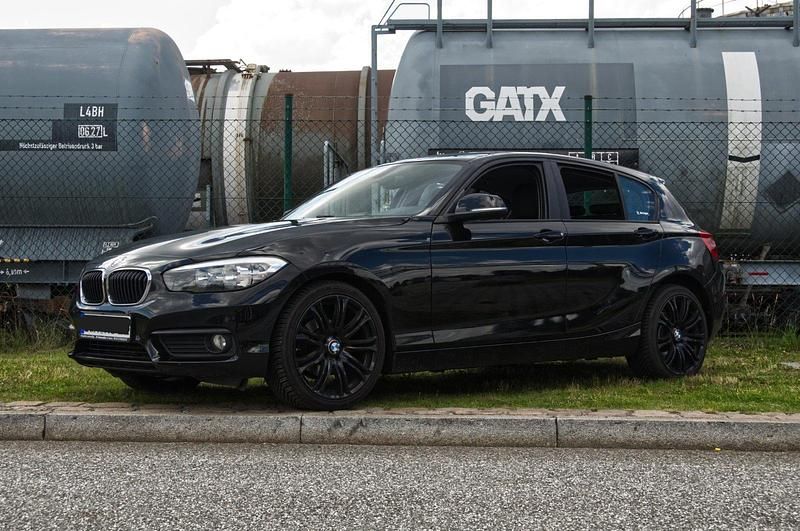 Gebraucht BMW 118 136 PS (100 kW) 2016 Schwarz Kleinwagen