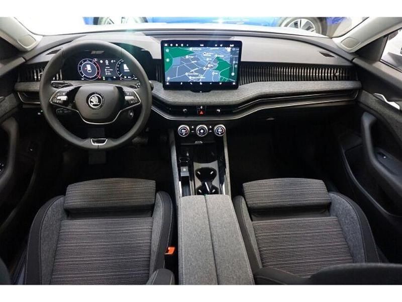 Gebraucht Skoda Superb Selection 150 PS (110 kW) 2024 Weiss Kombi