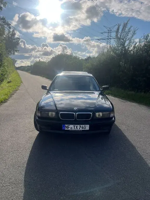 Occasion BMW 740 Shadowline 286 ch (210 kW) 1998 Noir Berline