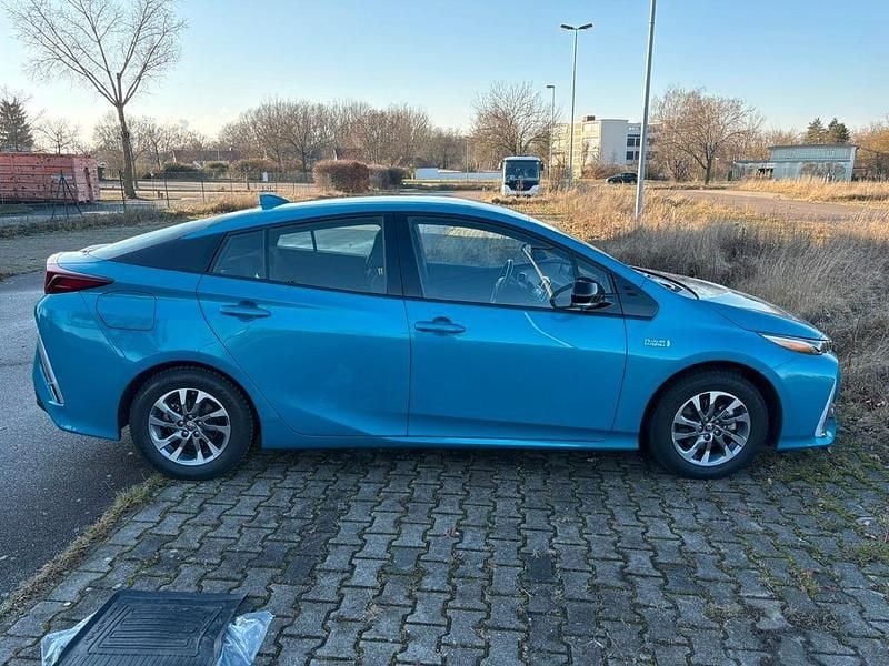 Blau Gebraucht 2022 Toyota Prius Comfort Limousine | 21.400 € (Fairer Preis) - Bild 1/4