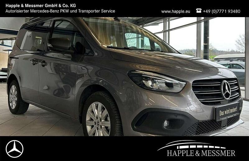 Chromitgrau Gebraucht 2023 Mercedes Citan 112 Kombi | 26.890 € (Etwas zu teuer) - Bild 1/4