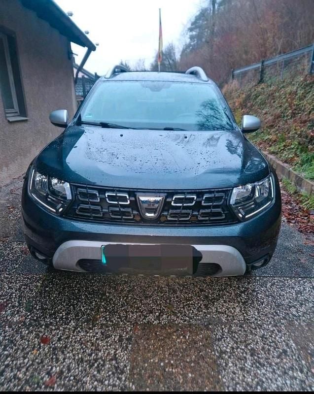 Grau Gebraucht 2019 Dacia Duster Comfort SUV | 10.999 € (Guter Preis) - Bild 1/4