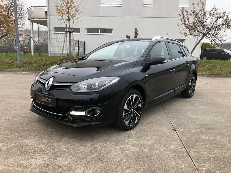 Schwarz Gebraucht 2014 Renault Mégane GrandTour Bose Edition Kombi | 7.990 € (Etwas zu teuer) - Bild 1/4