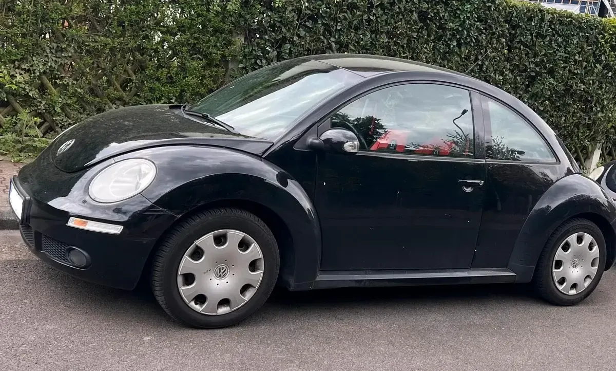 Gebraucht VW New Beetle 150 PS (110 kW) 2008 Schwarz Kleinwagen