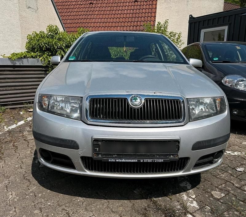 Gebraucht Skoda Fabia 75 PS (55 kW) 2005 Silber Kleinwagen