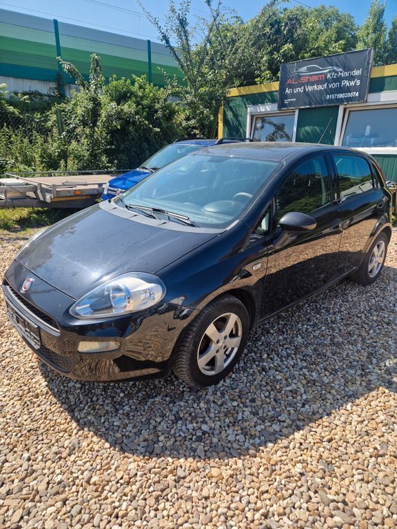 Schwarz Gebraucht 2017 Fiat Punto Mystyle Kleinwagen | 2.950 € (Fairer Preis) - Bild 1/4