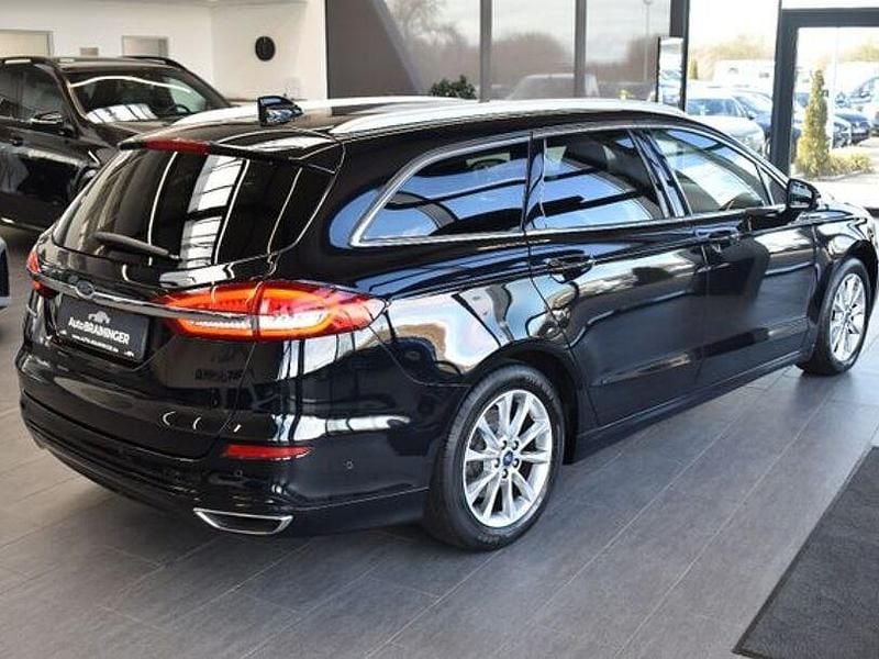 Gebraucht Ford Mondeo Titanium 190 PS (139 kW) 2020 Schwarz Kombi