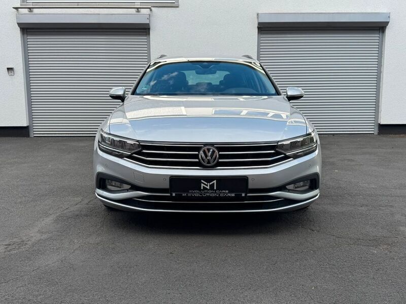Silber Gebraucht 2020 VW Passat Business Kombi | 16.900 € (Guter Preis) - Bild 1/4
