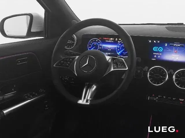 Gebraucht Mercedes EQA250 139 kW (190 PS) 2025 SUV