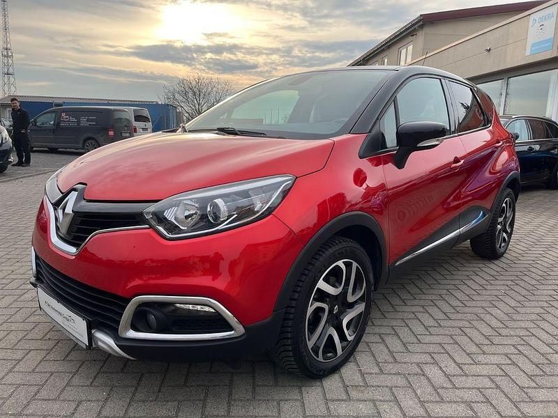 Gebraucht Renault Captur XMOD 118 PS (86 kW) 2016 Rot SUV