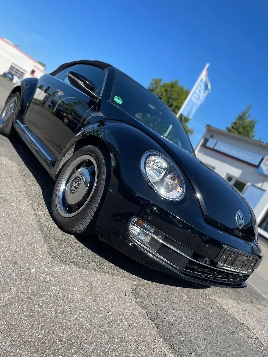 Gebraucht VW Beetle Cup 105 PS (77 kW) 2014 Schwarz Kleinwagen