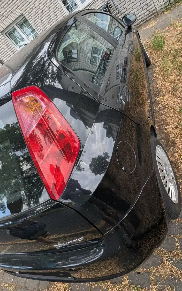Gebraucht Fiat Punto 65 PS (47 kW) 2007 Schwarz Kleinwagen