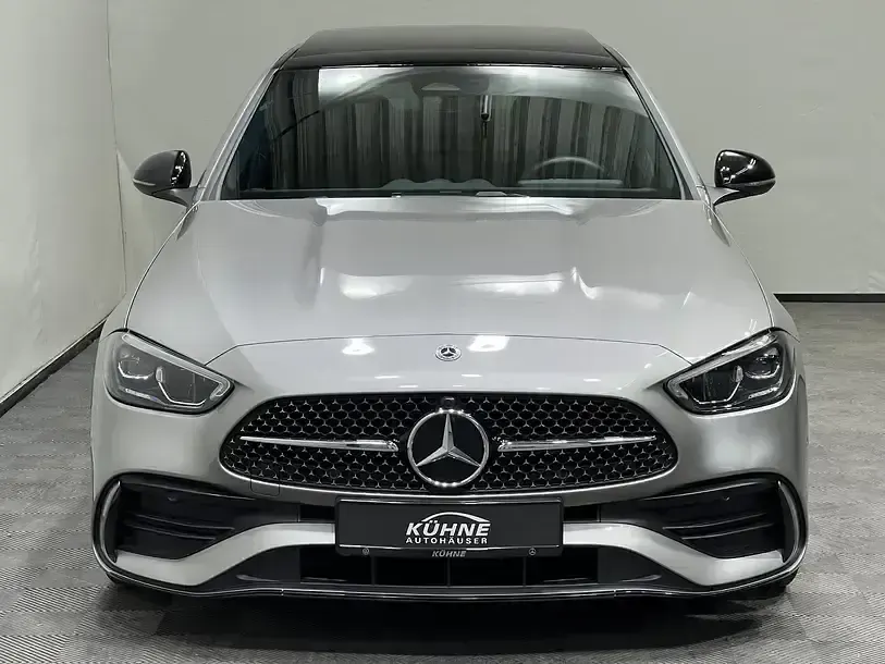 Gebraucht Mercedes 300 AMG 265 PS (194 kW) 2024 Silber Limousine