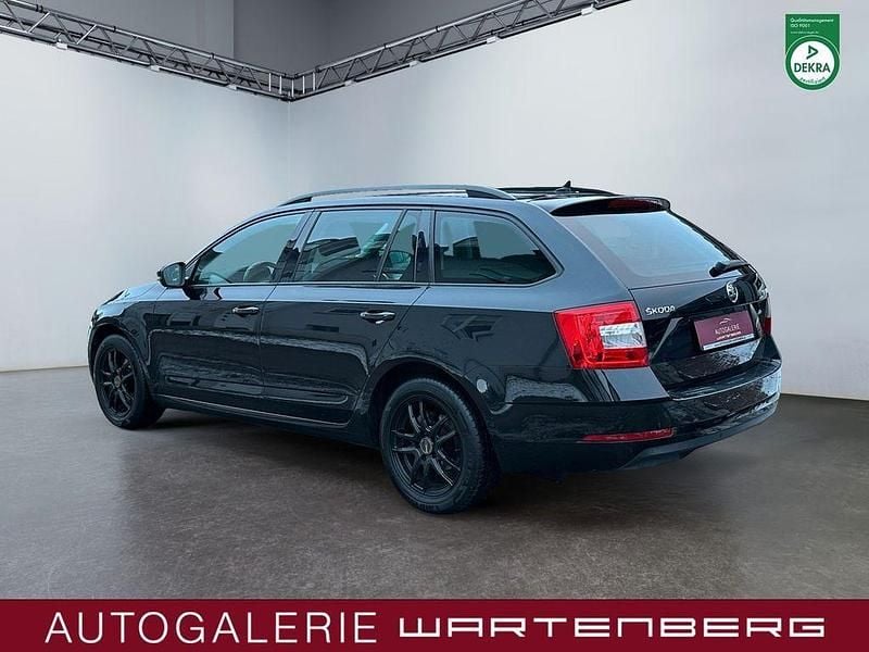 Gebraucht Skoda Octavia Ambition 150 PS (110 kW) 2017 Schwarz Kombi