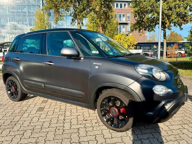 Grau Gebraucht 2021 Fiat 500L Sport Van / Kleinbus | 13.000 € (Fairer Preis) - Bild 1/4