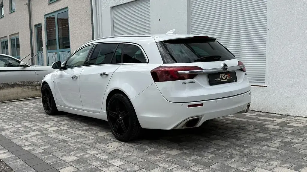 Gebraucht Opel Insignia OPC 325 PS (239 kW) 2017 Weiß Limousine