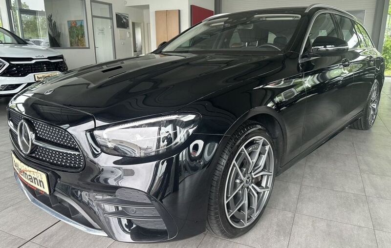 Schwarz Gebraucht 2020 Mercedes E400 AMG line Kombi | 38.490 € (Etwas zu teuer) - Bild 1/4
